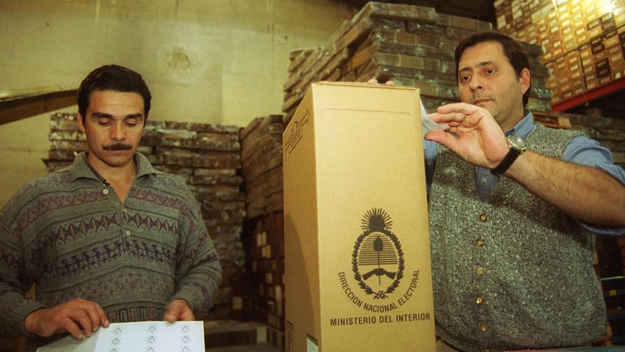 Calendario de Elecciones 2023 en Argentina: cuándo son las PASO, las presidenciales y un posible balotaje