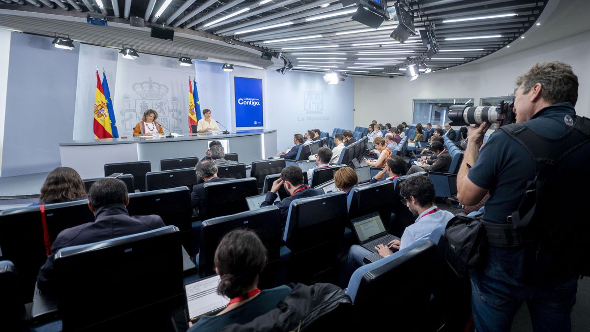Imagen de archivo de una rueda de prensa posterior a un Consejo de Ministros.