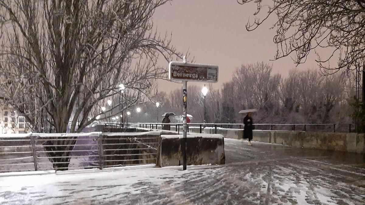 El tiempo en León hoy, 4 de febrero: la Aemet pronostica otro día de lluvia y nieve