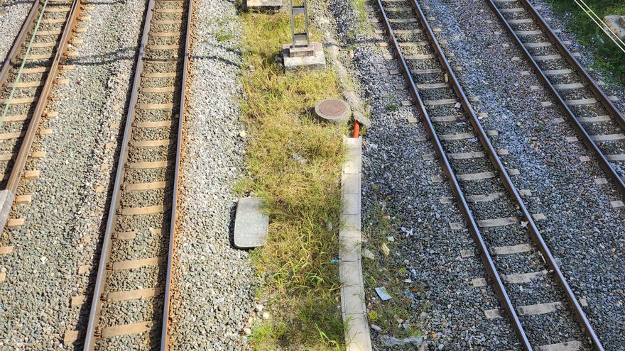 Vías de tren en Cantabria.