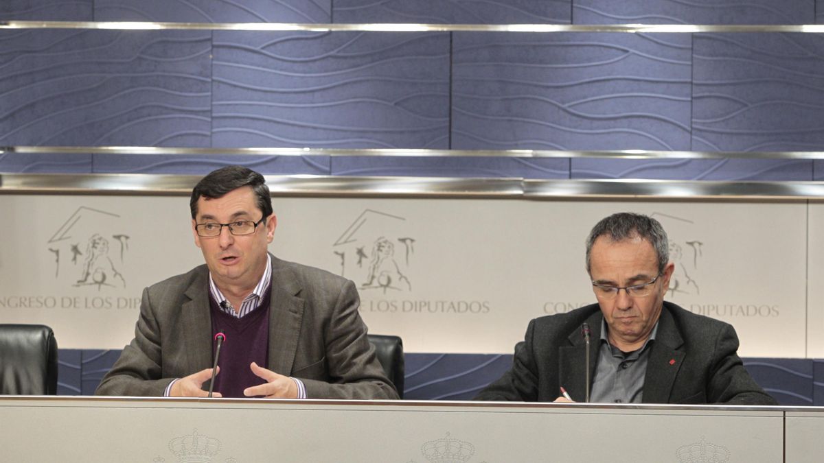 IU acusa al PP de "doble vara de medir" para permitirse reuniones simultáneas al Pleno y prohibirlas a los demás