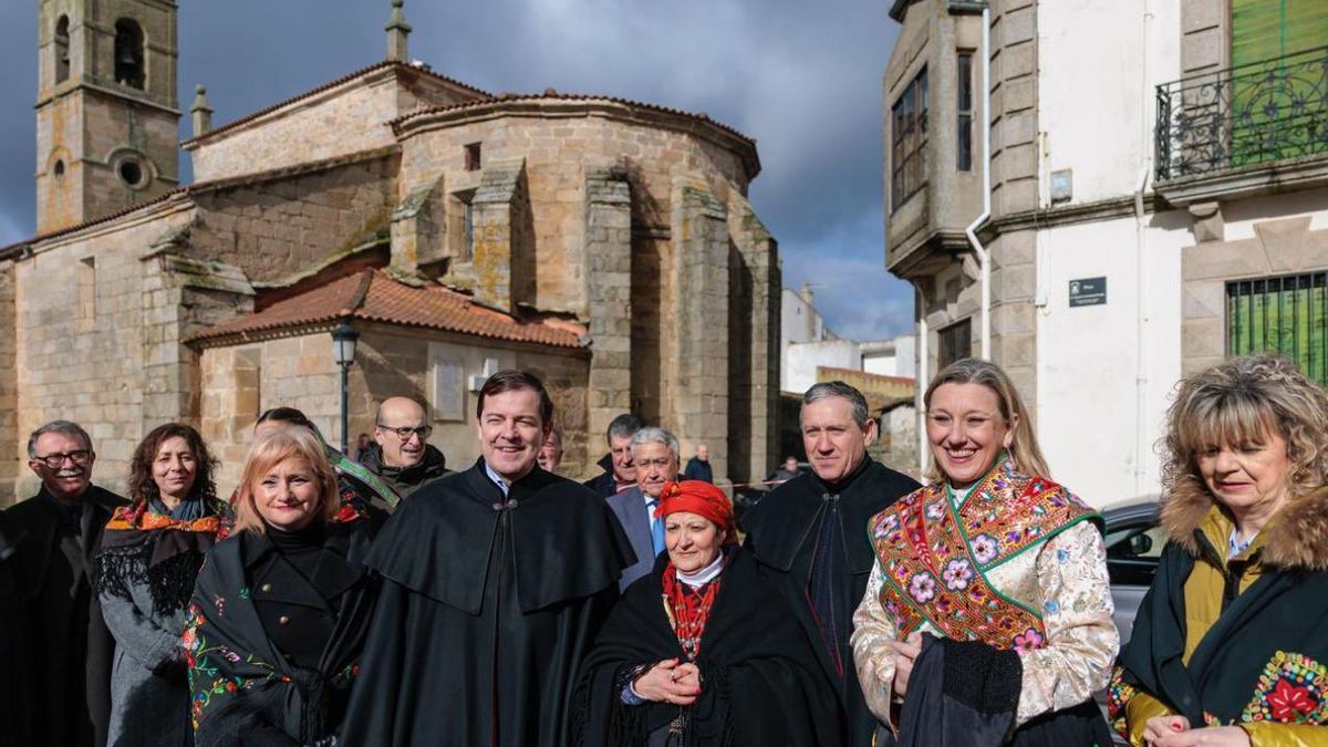 El PSOE denuncia en la Junta Electoral la presencia de Mañueco en un encuentro de Águedas