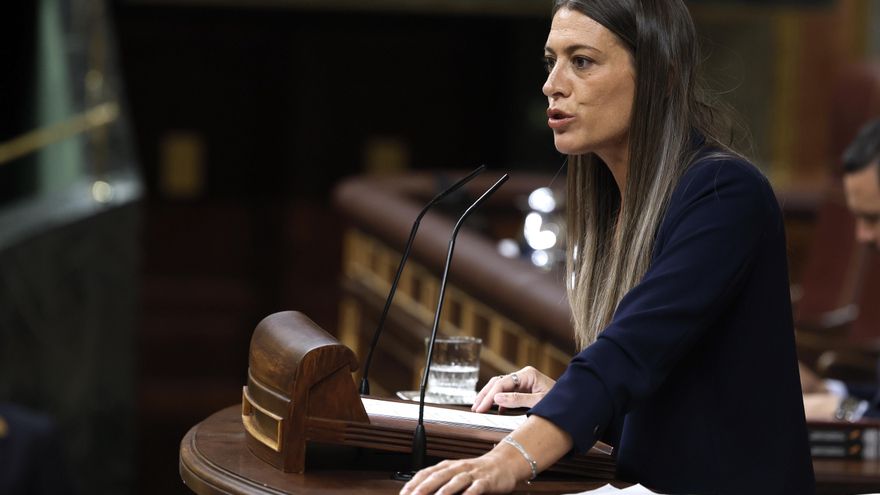 La portavoz de JxCat, Míriam Nogueras durante su intervención en el pleno del Congreso este miércoles.