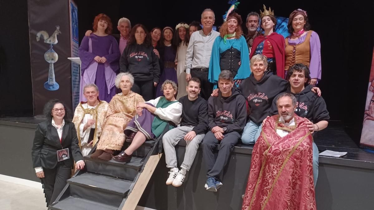 Tilín Telón Teatro Azadinos en la Gala de los 25 años del grupo.