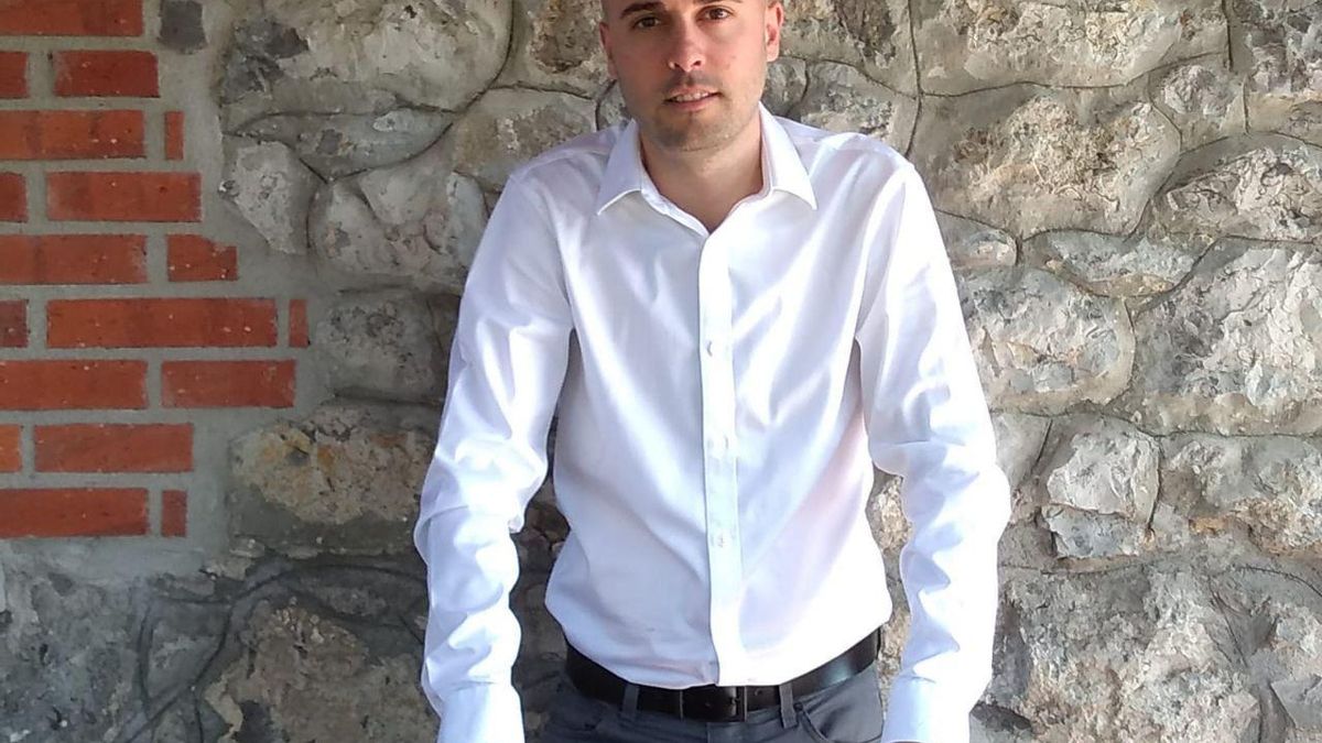 Israel Ruiz Salmón, nuevo candidato de IU Cantabria al Parlamento.