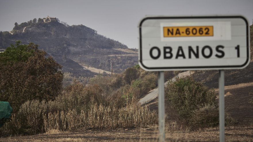 Reconstruir un pueblo tras la ola de incendios que calcinó media Navarra: "Aún necesitamos tiempo y muchos años"