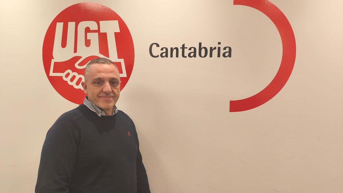 Carmona, en la sede sindical de Santander.