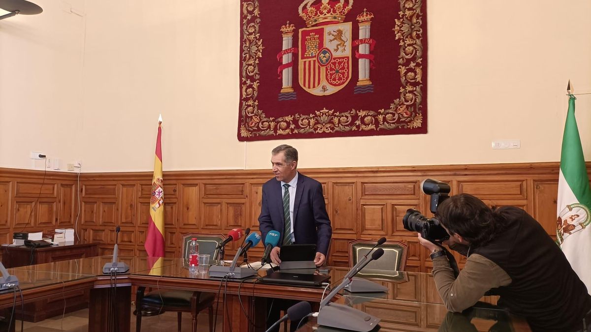 El presidente del TSJA, Lorenzo del Río, presenta la memoria anual correspondiente a 2025.