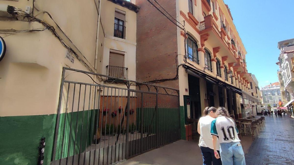 Un paseo por León analizará los problemas de la vivienda antes de la huelga general del 11 de noviembre