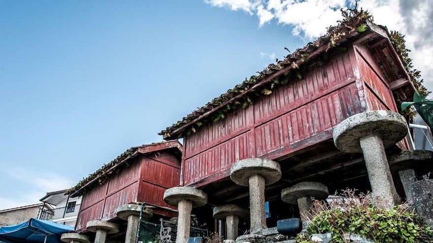 Los hórreos de Combarro, en las Rías Baixas.