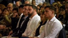 Santiago Abascal y Pascual Salvador en un mitin de Vox en Murcia/ CARLOS TRENOR
