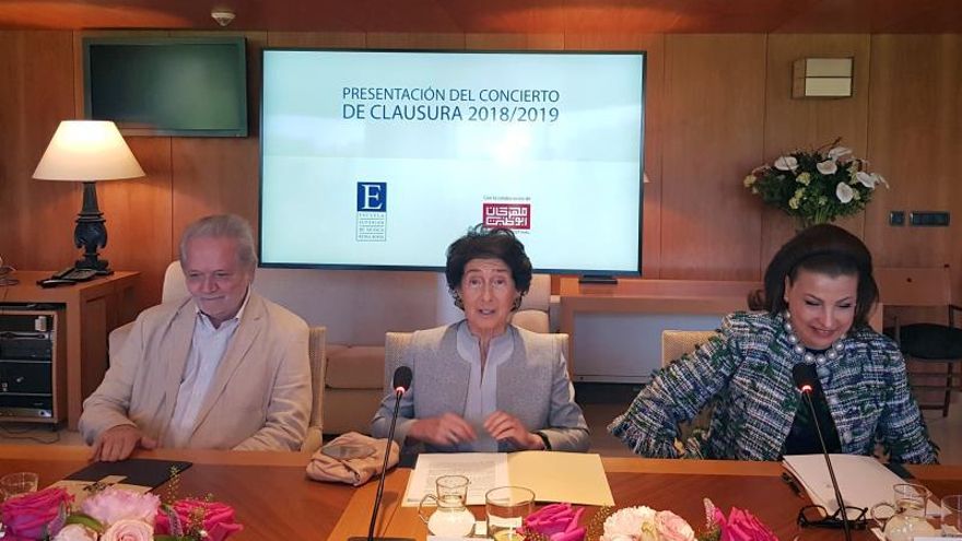 El húngaro Eötvös dirigirá el concierto de clausura de la Escuela Reina Sofía