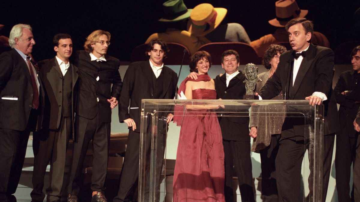 Emiliano Otegui agradece el Goya por 'Tesis'.