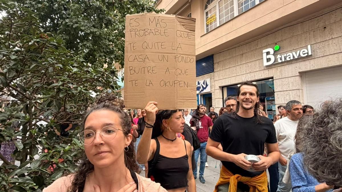 La protesta por la vivienda de Cáceres señala al PP por el bloqueo de las medidas