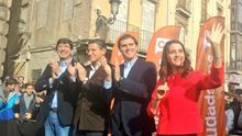 Luis Salvador, flanqueado por Juan Marín y Albert Rivera, junto a Inés Arrimadas