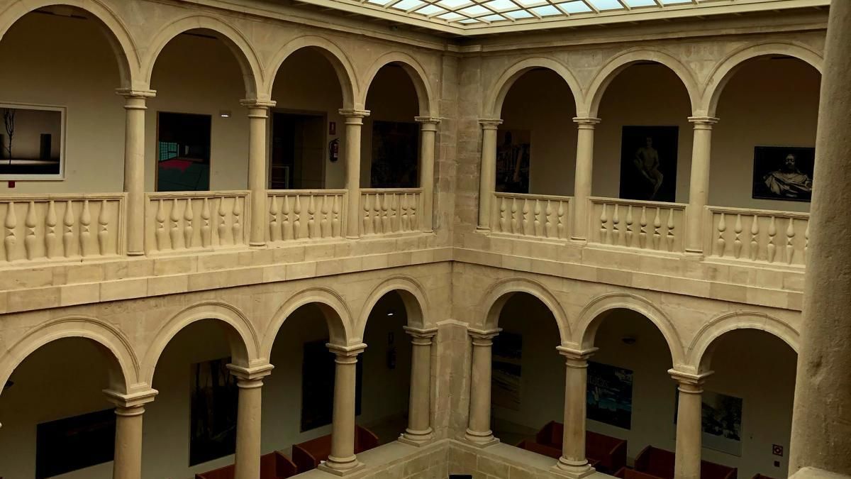 Las listas de espera llegan al Parlamento de La Rioja este jueves