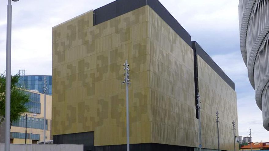 Exámenes de 19 asignaturas retrasados por el fútbol: la final de la Europa League en Bilbao afecta a las aulas de la UPV/EHU