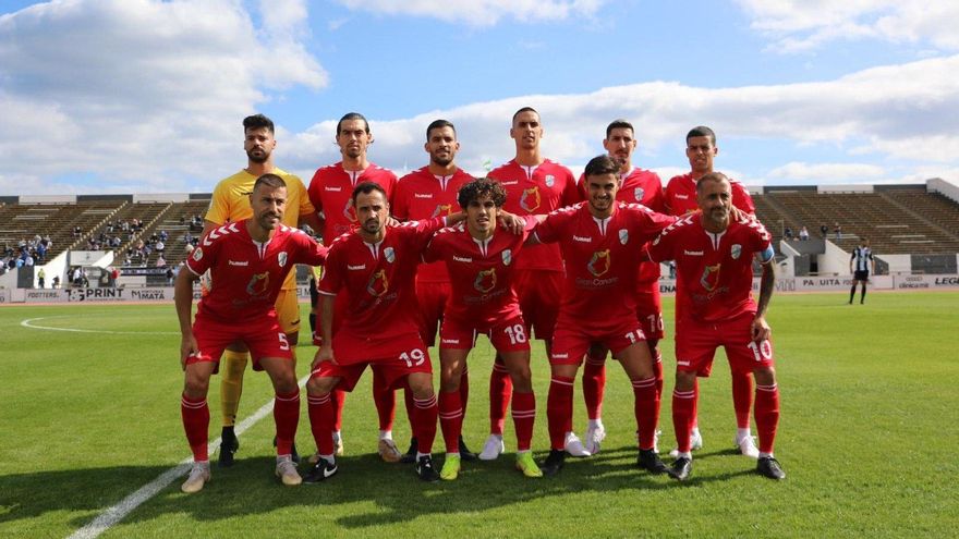 Los representantes canarios siguen sin despegar en la Segunda División B