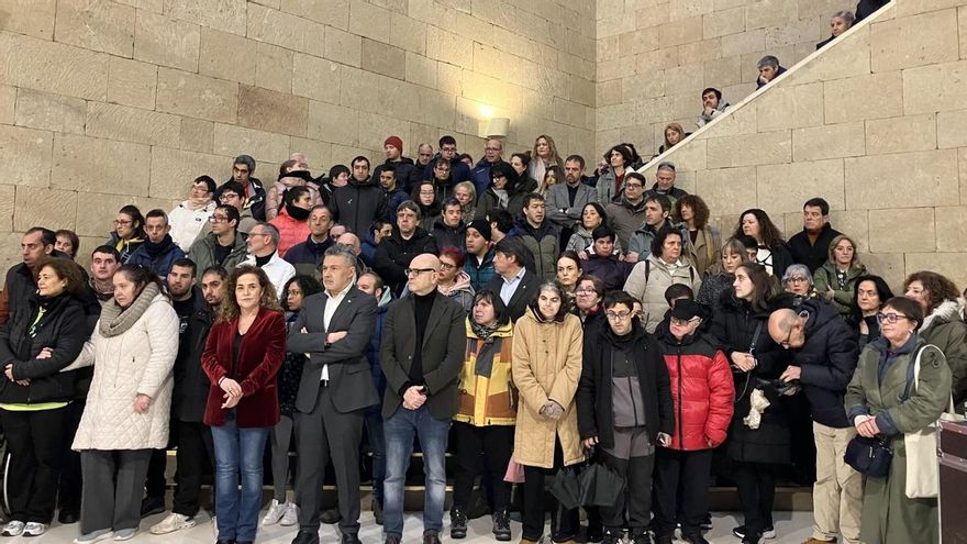 "Doblemente vulnerables": la concentración mensual contra la violencia machista en Logroño pone el foco en las mujeres con discapacidad intelectual