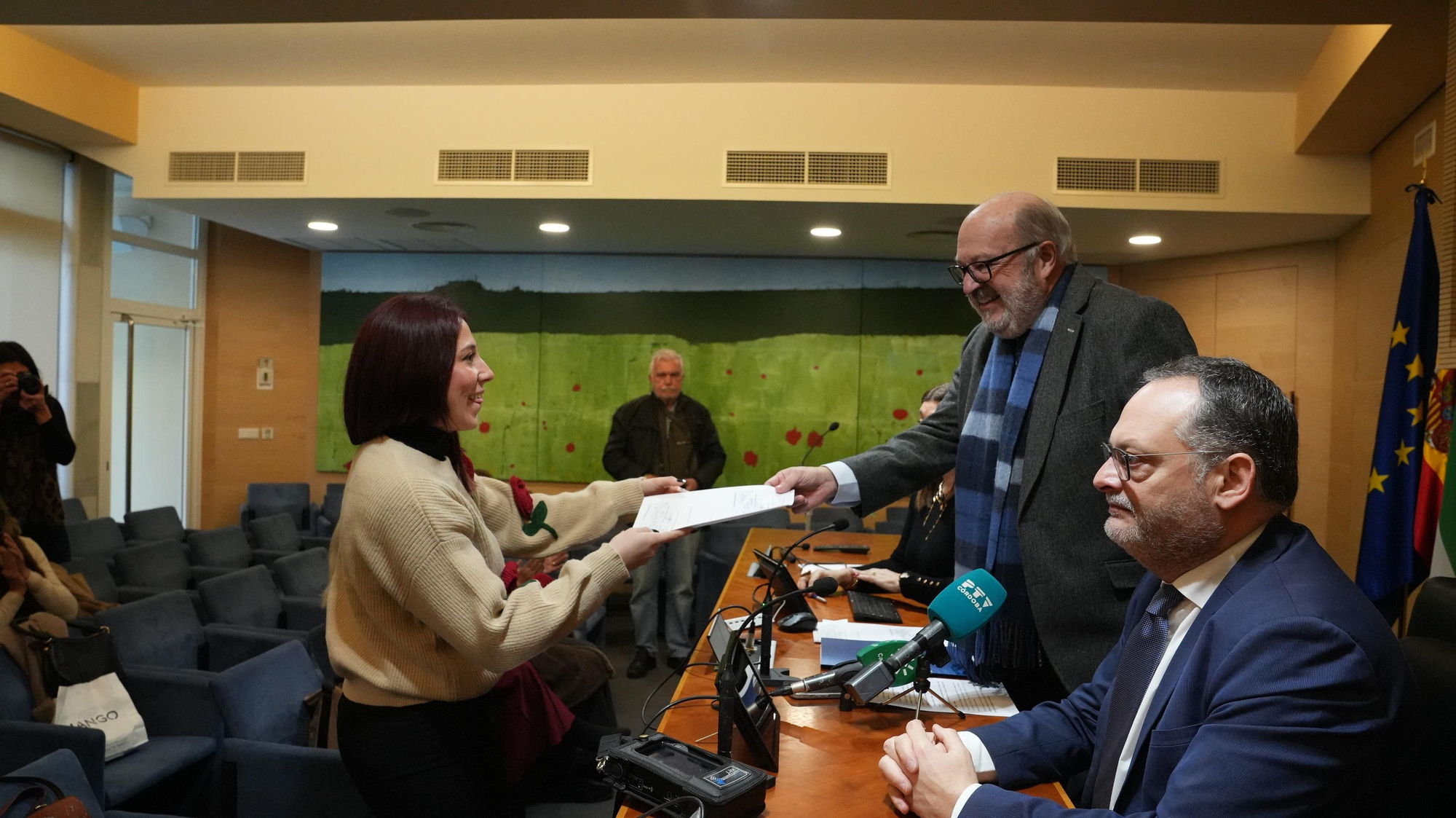 El Colegio de la Abogacía de Córdoba entrega las ayudas económicas a asociaciones y ONG incluidas en el presupuesto de 2025