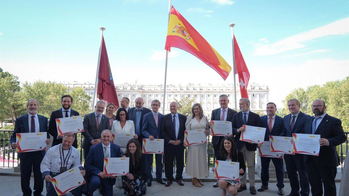 La Semana Santa de Baena recibe el diploma que le acredita como Fiesta de Interés Turístico Internacional