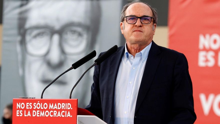 El candidato socialista a la Comunidad de Madrid, Ángel Gabilondo, durante un acto de campaña.