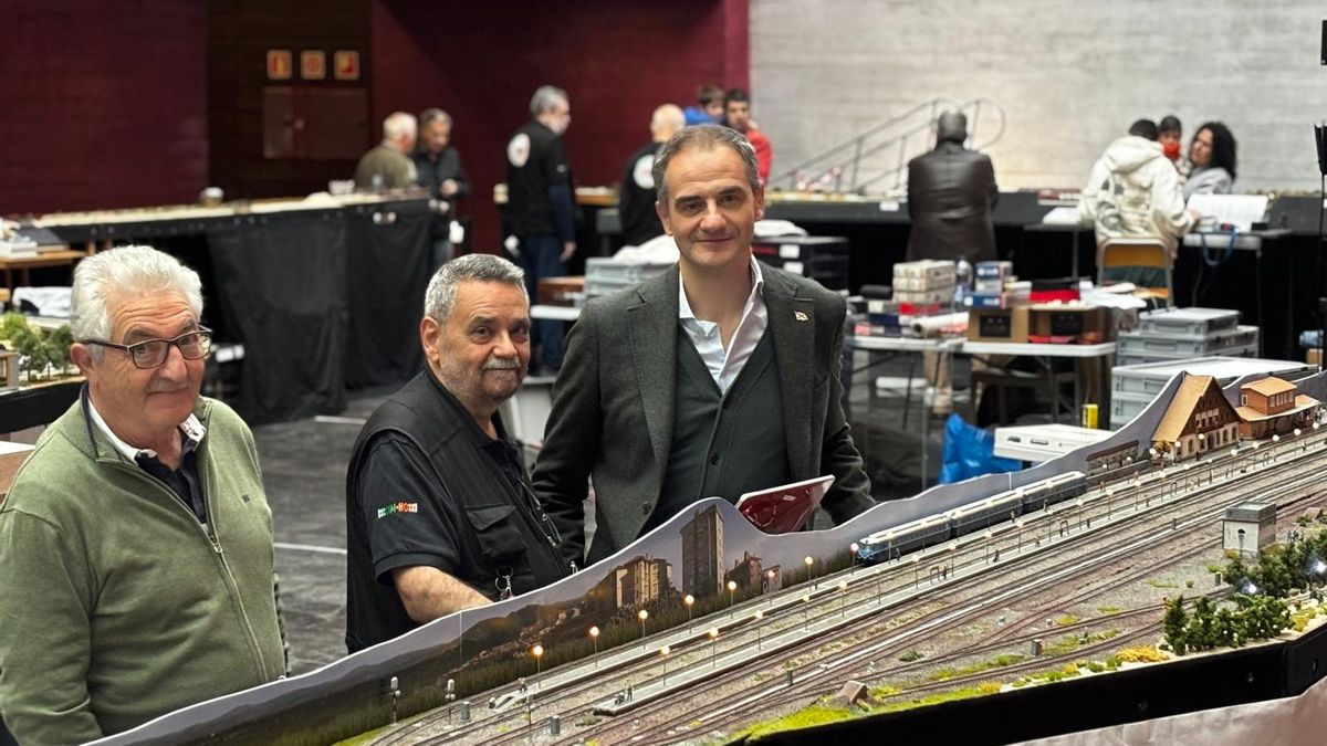 Una gran maqueta ferroviaria de 75 metros con trenes de varias épocas y países, en el CCR esta Semana Santa