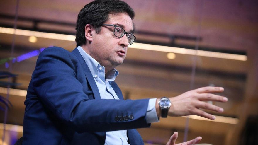 Óscar López, ministro de Transformación Digital.