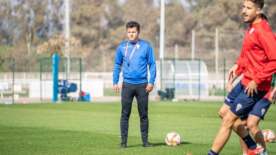 El primer movimiento, oficial: Iván Ania, nuevo entrenador del Córdoba CF