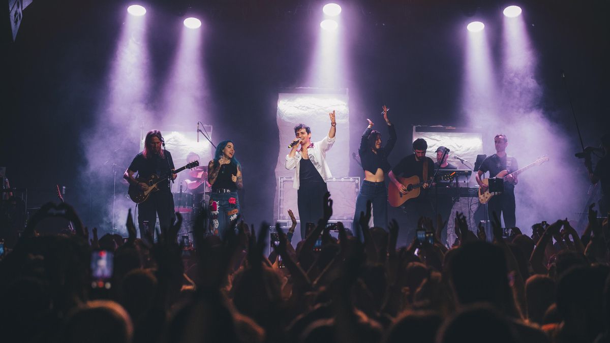 Concierto de Fran Perea y tributos a Metallica y El Canto del Loco por las fiestas de Butarque 2026 en Villaverde