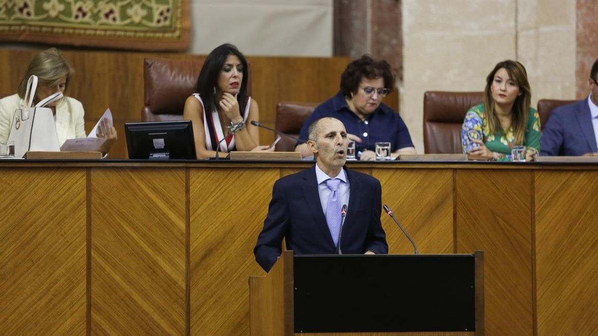El Parlamento aprueba la tramitación de la iniciativa popular sobre concurso de méritos para interinos de la Junta
