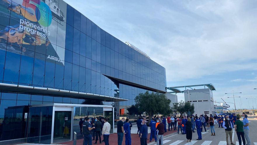Concentración de trabajadores del sector aeronáutico en Albacete