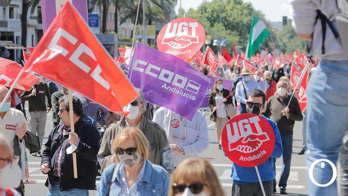 Los sindicatos lanzan desde la calle un mensaje al Gobierno: "Es el momento de que este país se ocupe de la gente trabajadora"