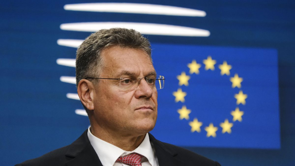 La Unión Europea y EEUU firman un acuerdo para romper el control chino de los minerales críticos