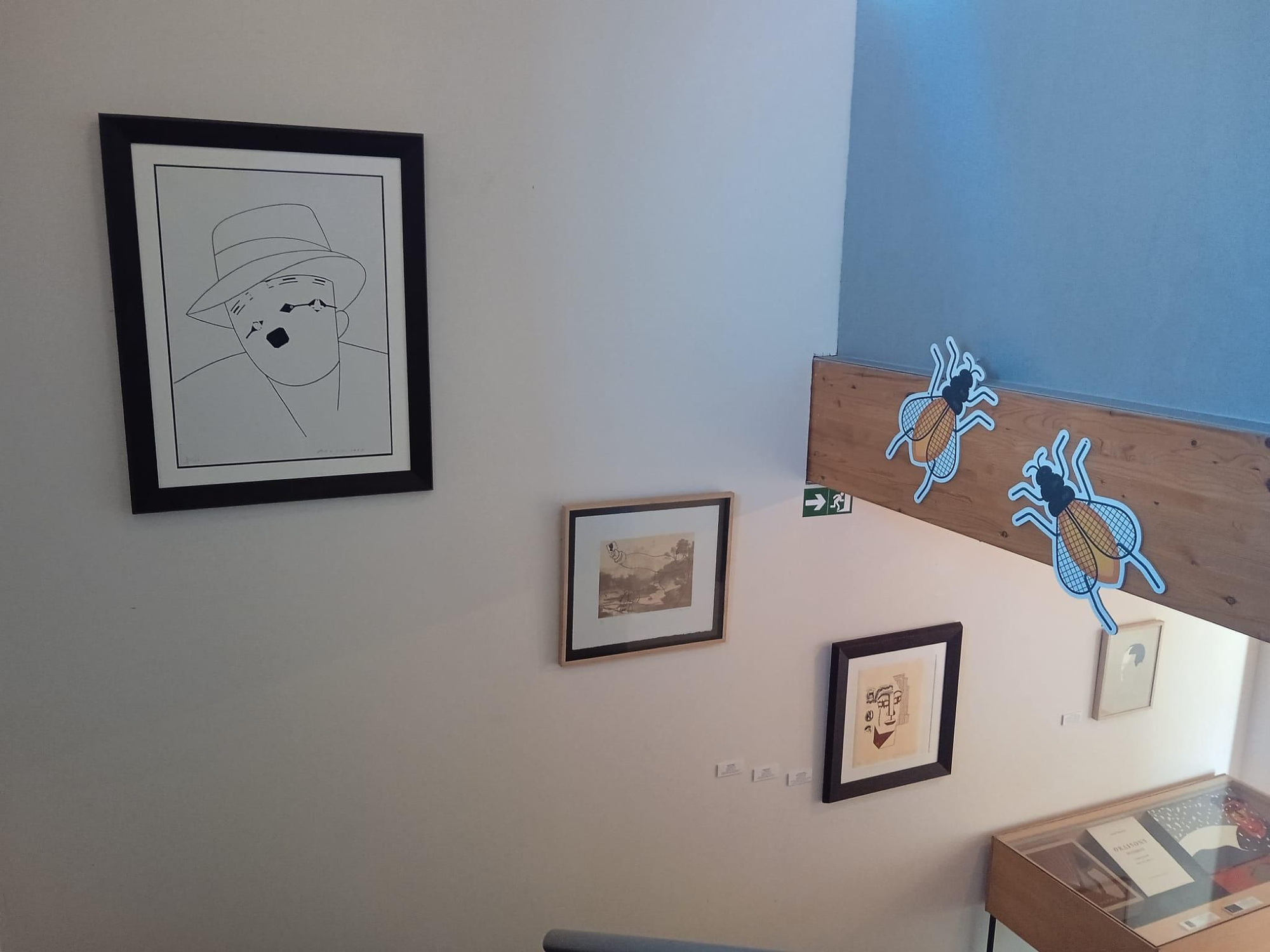 Detalle de la exposición sobre la obra de Eduardo Arroyo del ILC de la Diputación de León.