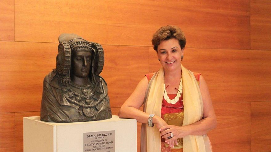 La Diputación de Alicante, del PP, paga hasta 1.500 euros al mes en un órgano cultural a dos periodistas que informan de la institución