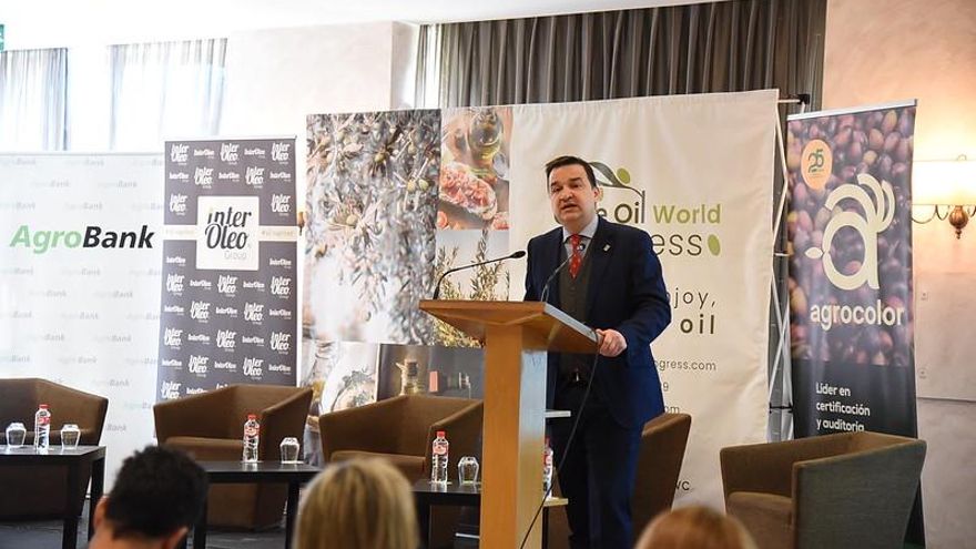 Arroyo llama a agricultores y ganaderos a “marcar la casilla de los eco-regímenes” en la PAC que empieza el 1 de marzo