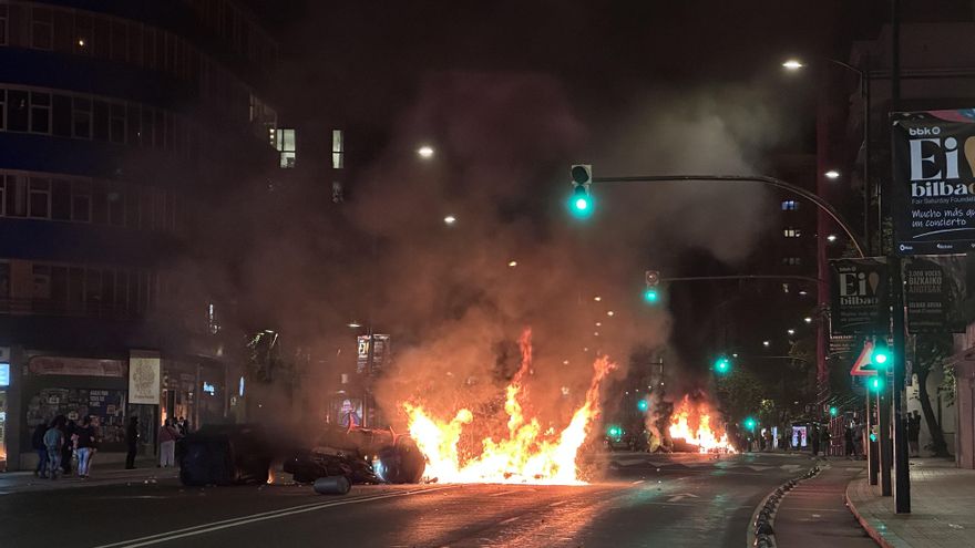 Imagen de los disturbios en Bilbao tras la visita frustrada de Vito Quiles.