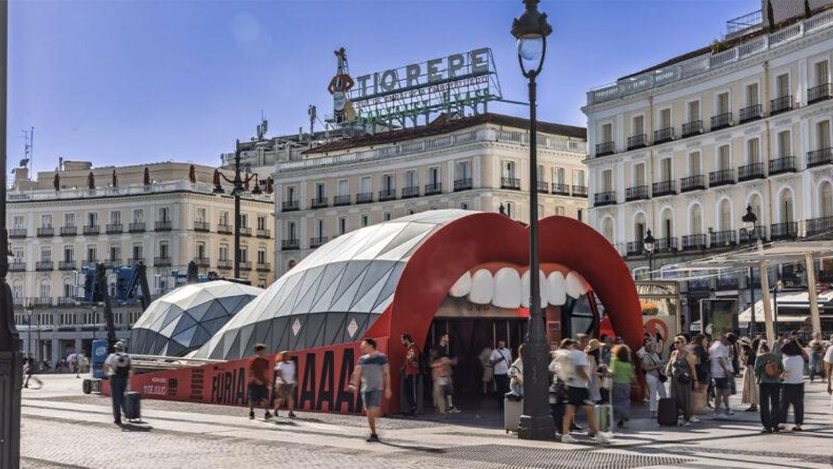 Actuación promocional de 'Furia' en la ballena de Sol