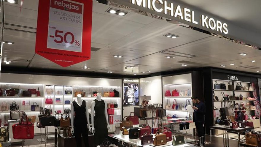 El Corte Inglés empieza las rebajas de invierno con descuentos de hasta 50 %