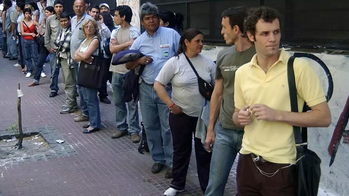 Solo en julio desaparecieron otros 12.716 empleos privados registrados.