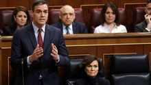 Casado tilda la mesa de diálogo de "humillación" y Sánchez reprocha al PP que dé "lecciones"