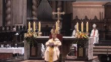 El cardenal Cañizares, durante la homilia de la misa del Corpus Christi