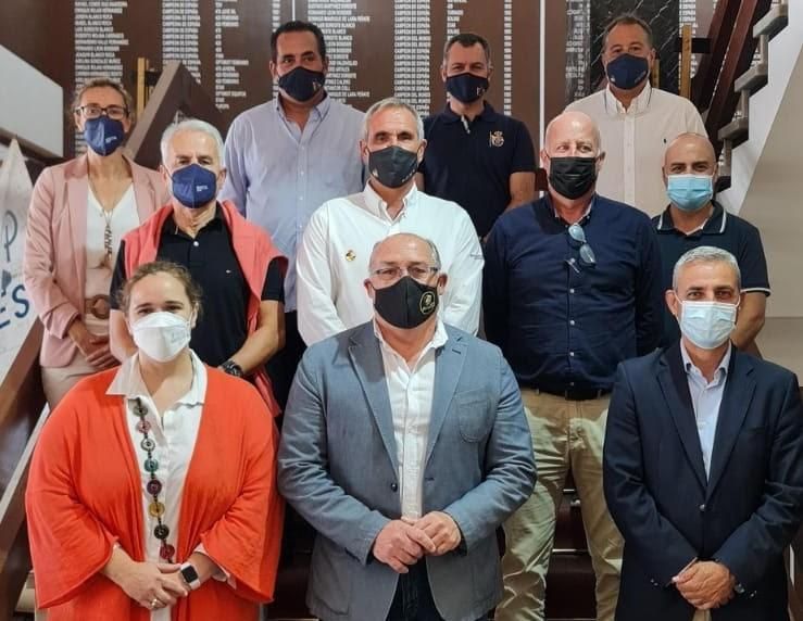 Asistentes a la asamblea anual de la Asociación Canaria de Clubes Náuticos.