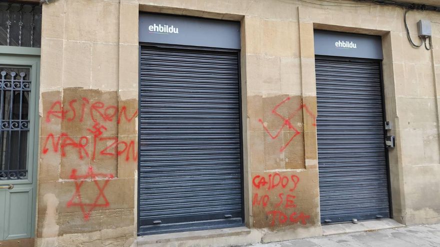 Pintadas nazis contra el alcalde de Pamplona por su plan para resignificar la zona de los Caídos