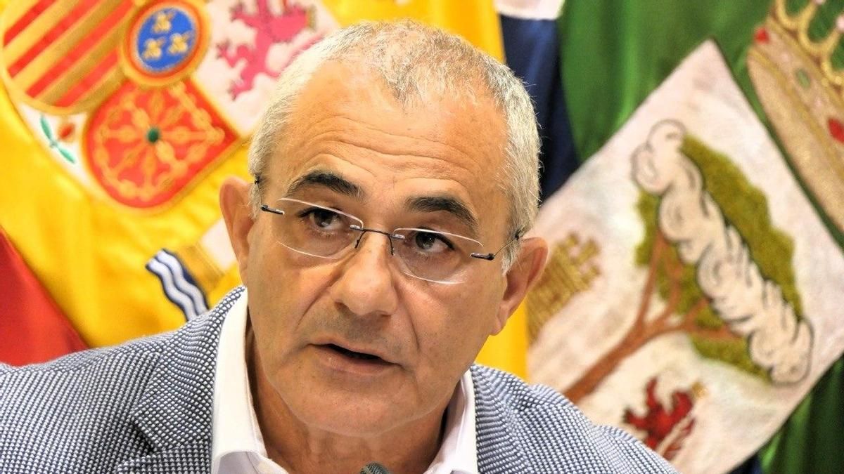 AHI designa a Javier Armas candidato al Senado