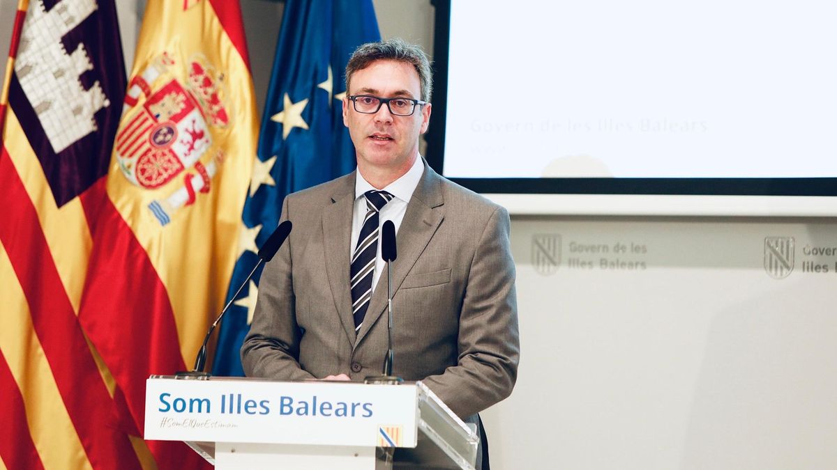 Archivo - EL portavoz del Ejecutivo, Antoni Costa, en la rueda de prensa posterior al Consell de Govern. Archivo.