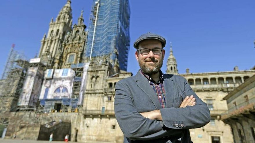 La Justicia deja prescribir las amenazas ultras al exalcalde de Santiago Martiño Noriega tras aplazar seis veces el juicio