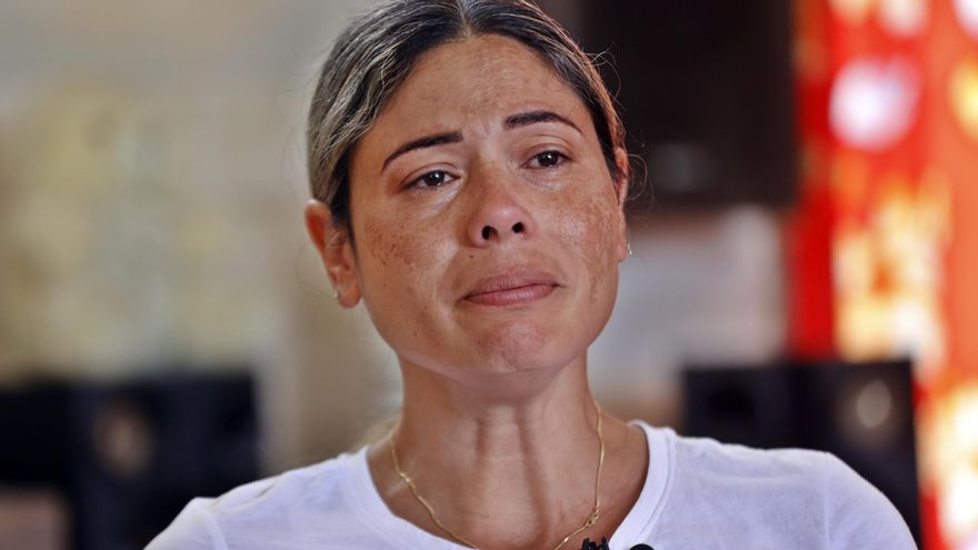 "¡Me estás quitando mi vida!", lamenta cubana deportada de EE.UU. sin su hija de 17 meses