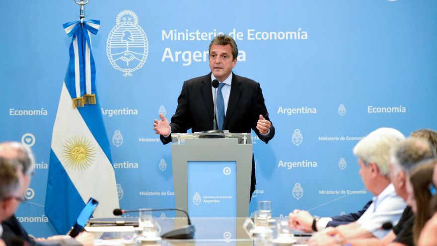 Massa: "Se puede pelear contra la inflación y ordenar el gasto sin enfriar la economía y plantear ajustes dolorosos".